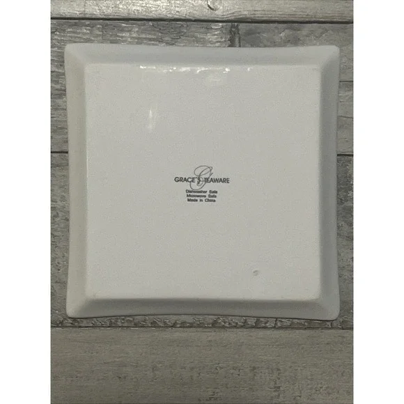 Grace's Teaware, Whimsical Bunny His & Hers Trinket /‎ Serving Small Plates - Picture 10 of 11